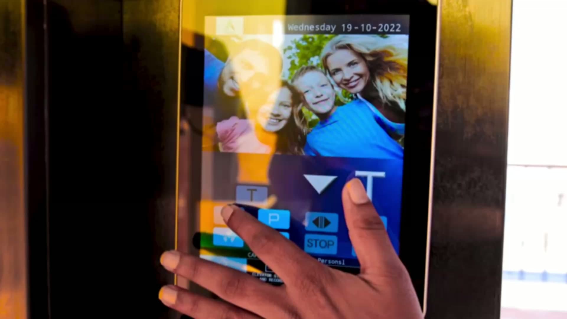 Liftronic Elevator Hero